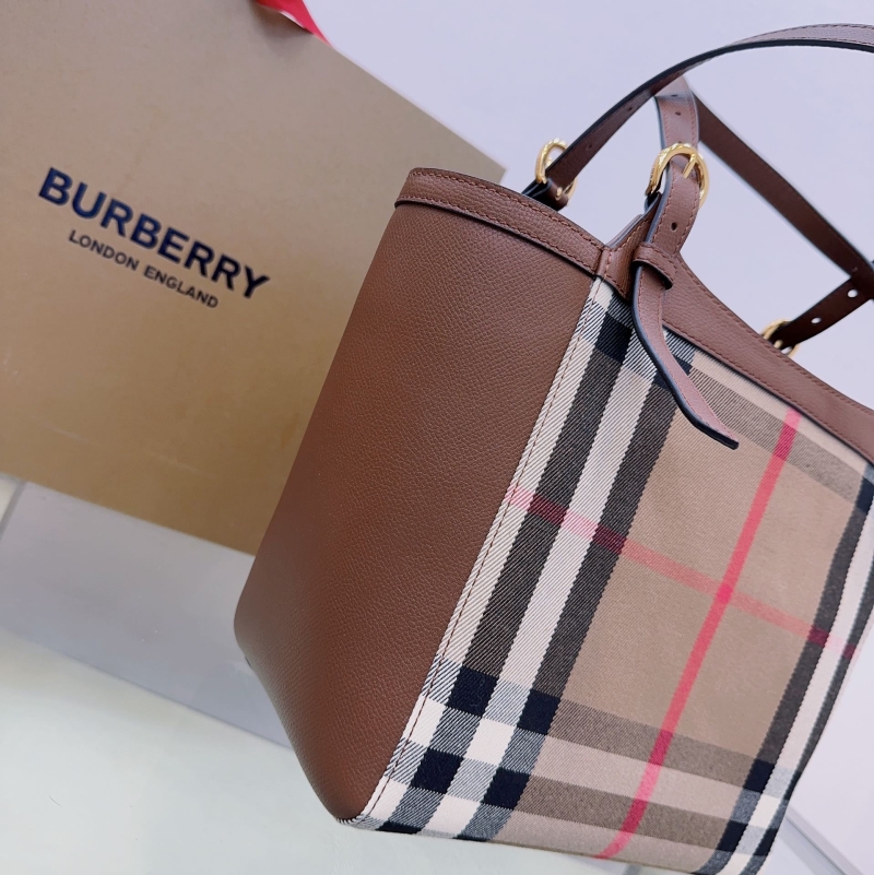 Bv*b*rry shopping bags